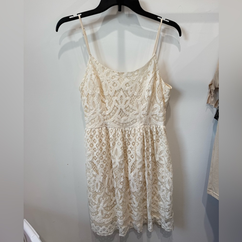 Altar'd State Cream Lace Dress Label Detail